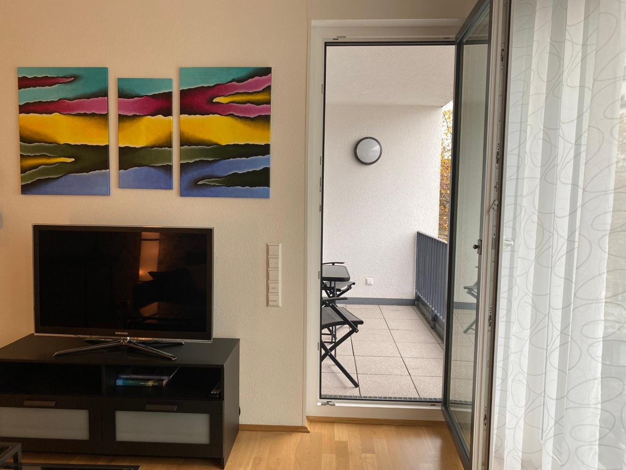 Schoenes 2 Zimmer Apartment Zentral Gelegen Pforzheim Exteriör bild